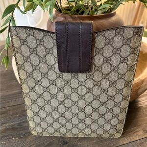 Gucci Brown IPAD case!